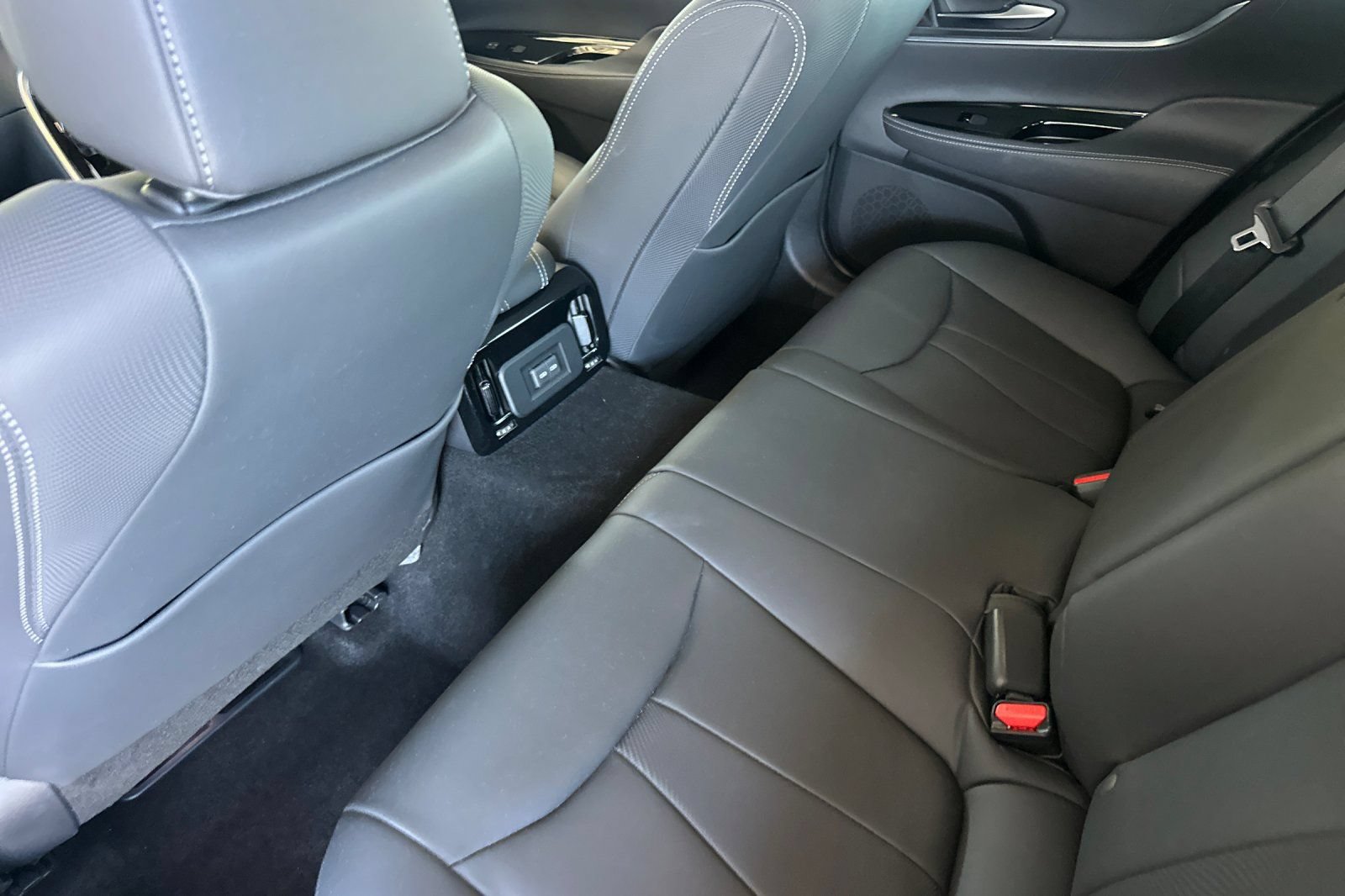 Certified 2023 Toyota Mirai w/ Advanced Technology Package RWD image 15