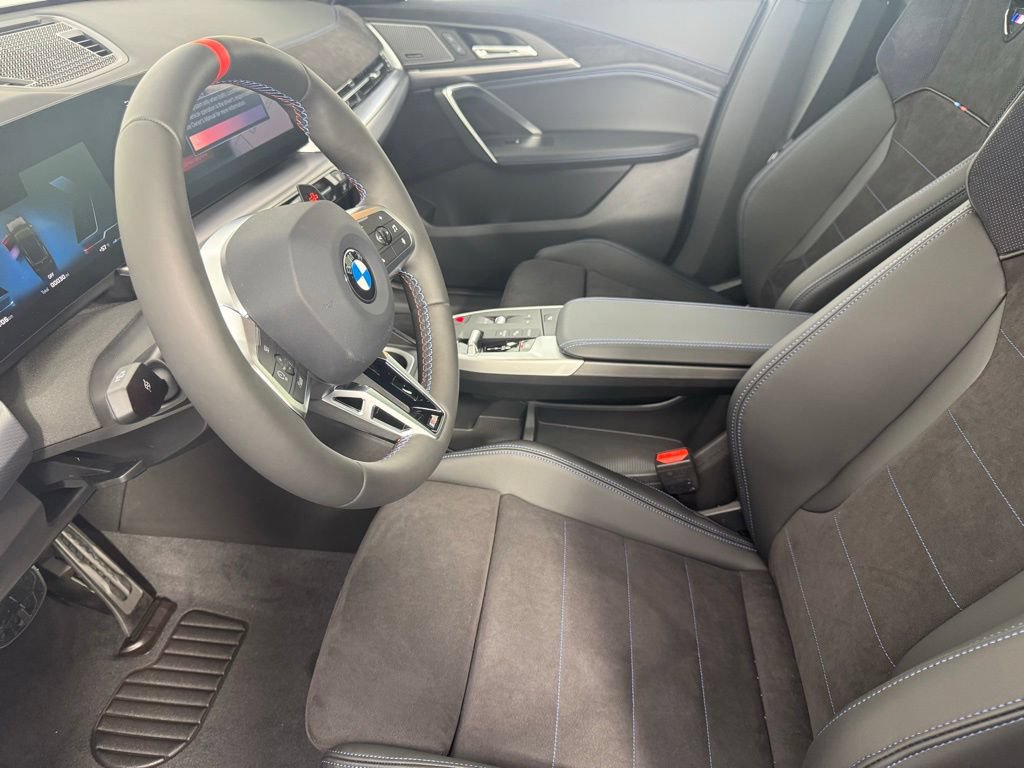 New 2026 BMW X2 M35i w/ M Sport Professional Package AWD/4WD image 14