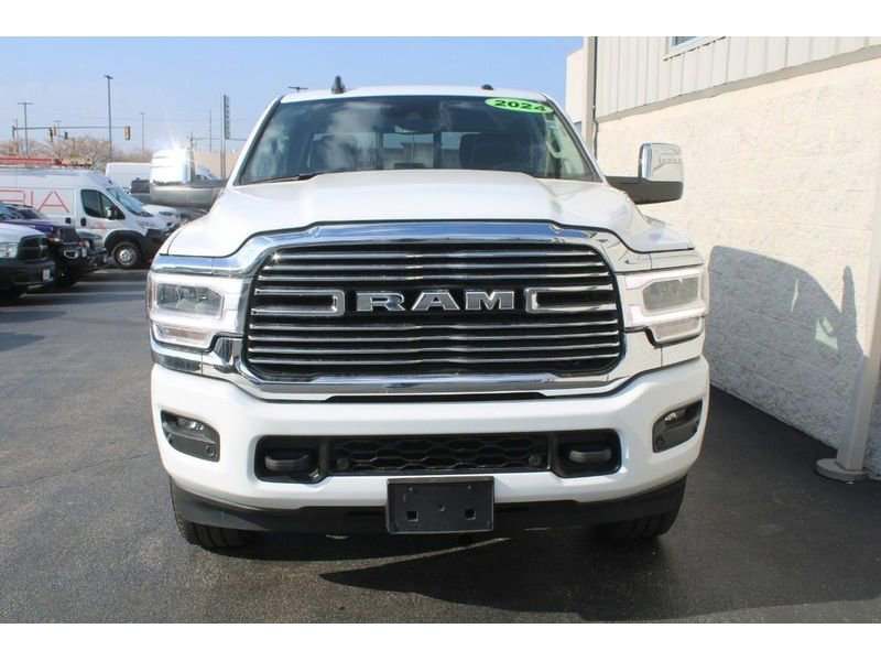 Used 2024 RAM 2500 Laramie w/ Safety Group image 11