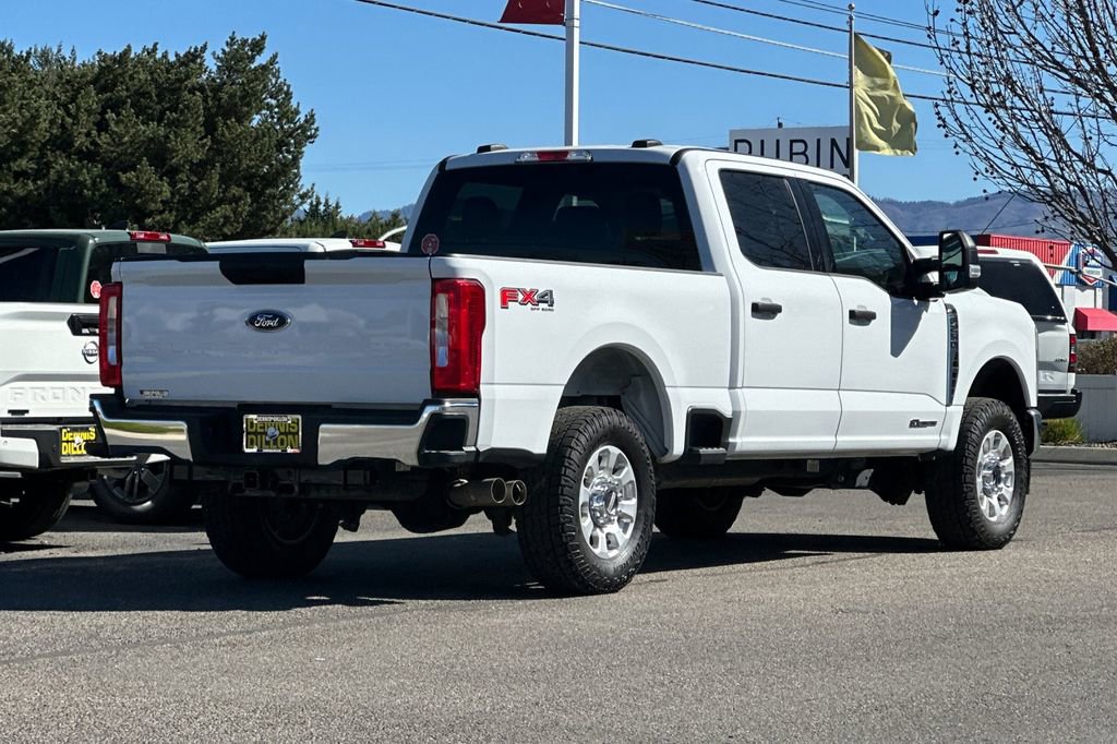 Used 2024 Ford F250 XLT w/ FX4 Off-Road Package AWD/4WD image 4