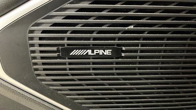 Used 2024 Jeep Wagoneer L Series II w/ Convenience Group I image 21