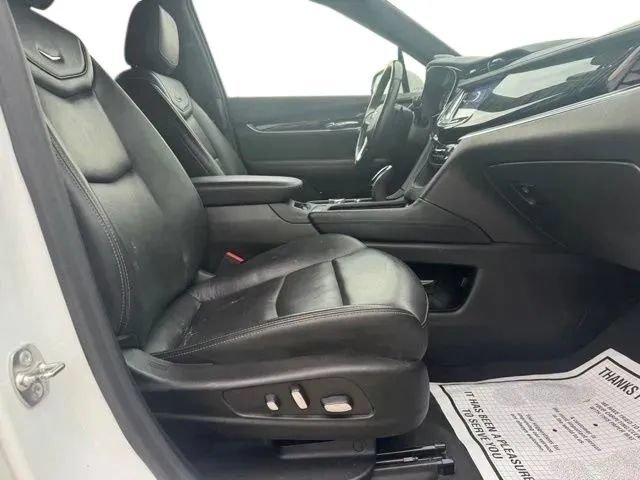 Used 2024 Cadillac XT6 Premium Luxury w/ Technology Package AWD/4WD image 14