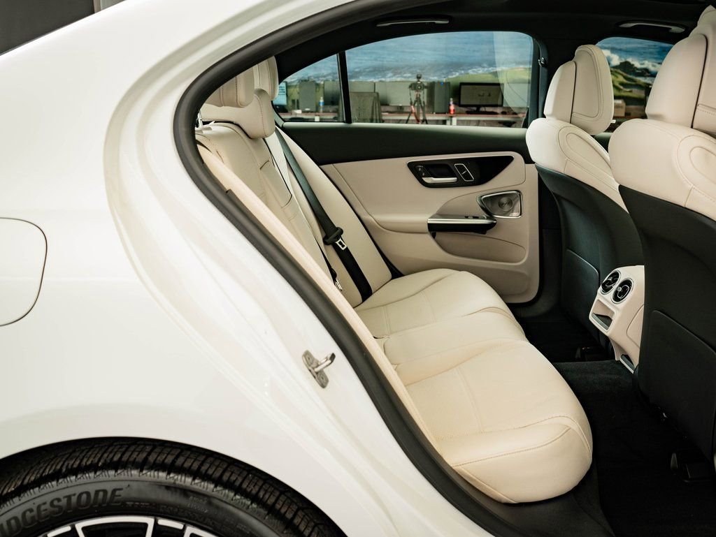 Certified 2024 Mercedes-Benz C 300 4MATIC Sedan image 38