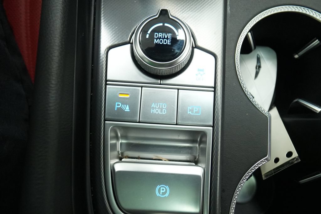 Used 2025 Genesis G70 2.5T w/ Sport Prestige Package AWD/4WD image 33