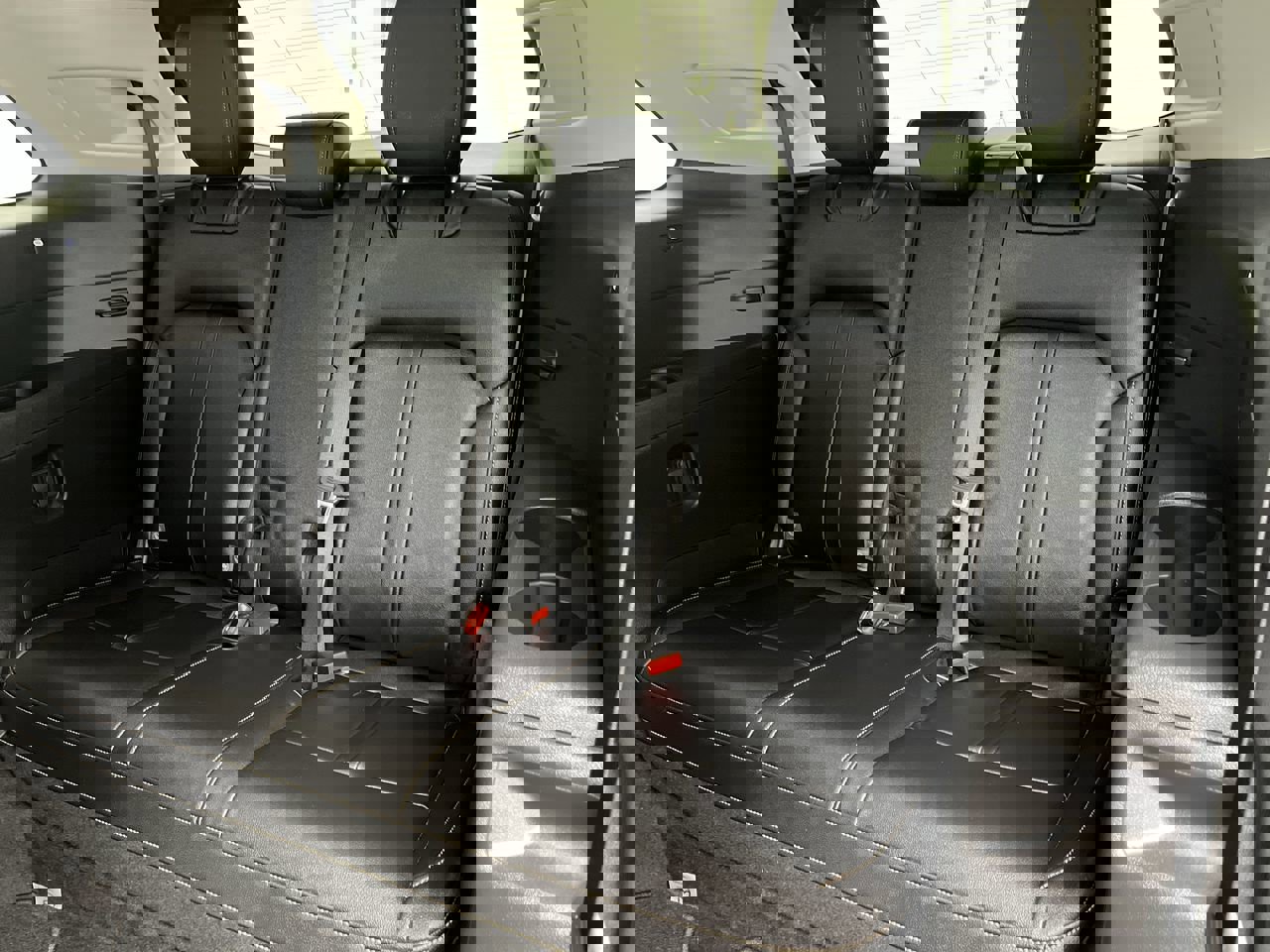 Certified 2024 MAZDA CX-90 3.3 Turbo w/ Preferred Plus image 14