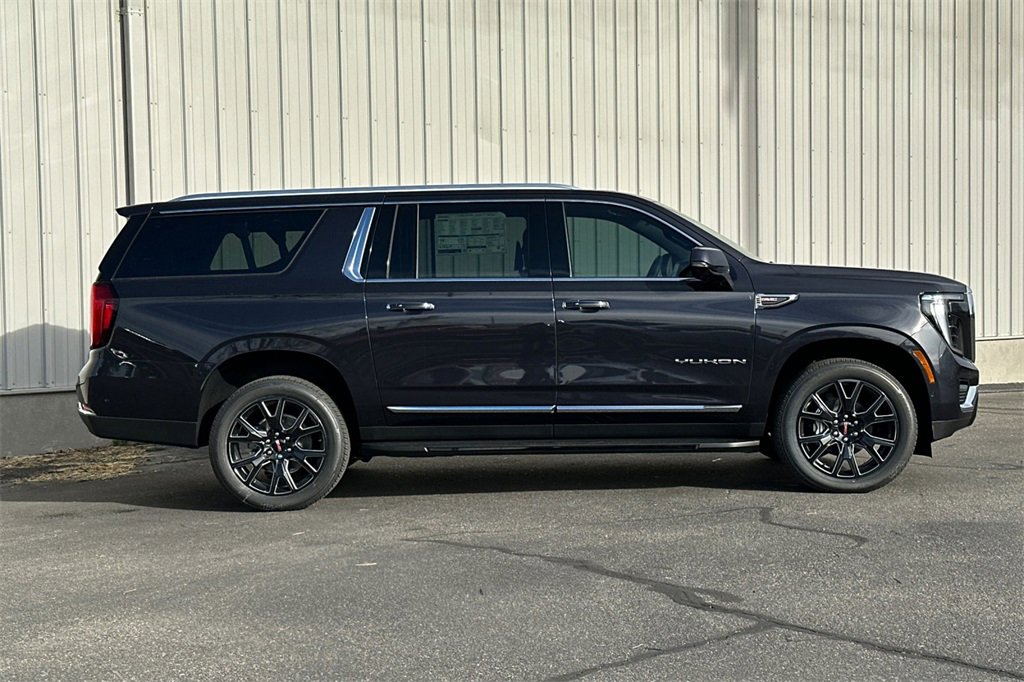 New 2026 GMC Yukon XL Elevation w/ Elevation Premium Package image 4
