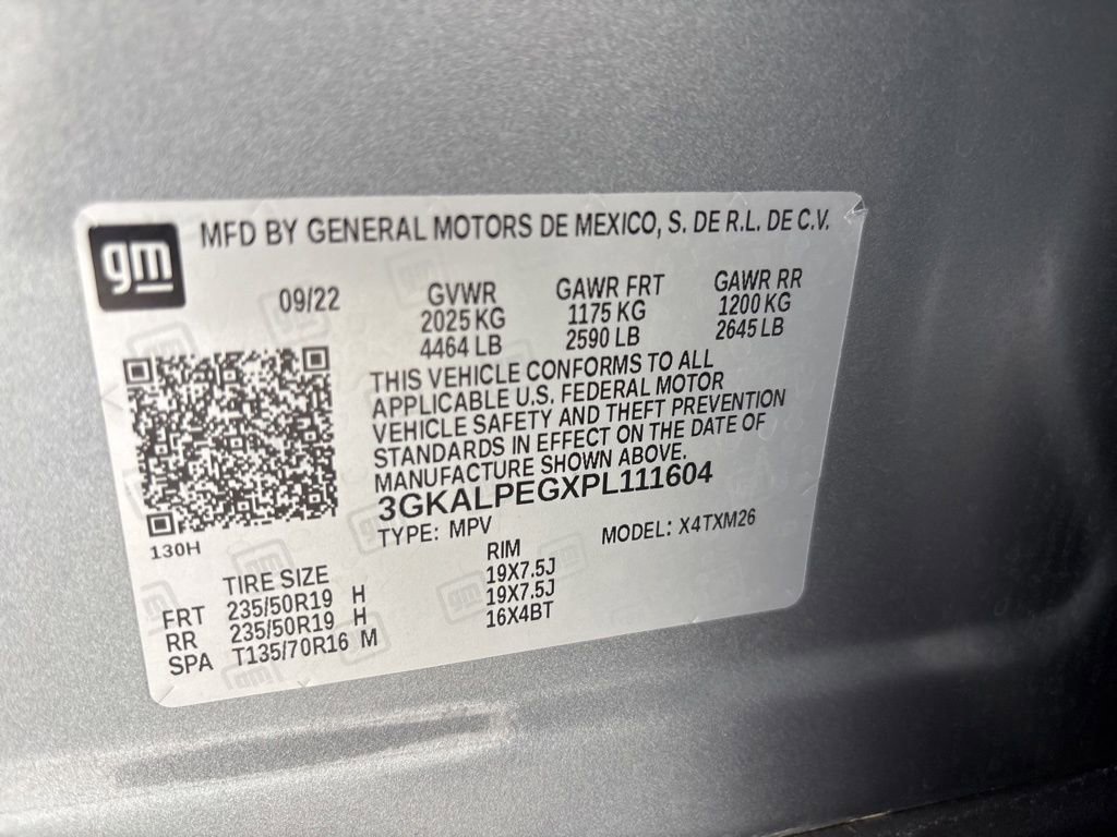 Used 2023 GMC Terrain SLT w/ Elevation Edition image 10