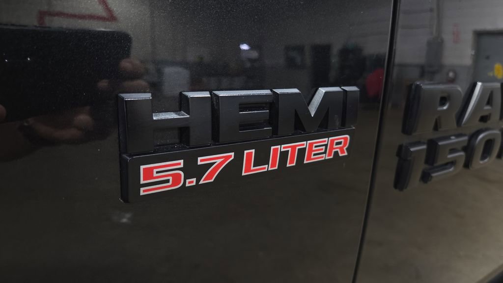 Used 2018 RAM 1500 Sport w/ Sport Premium Group image 31