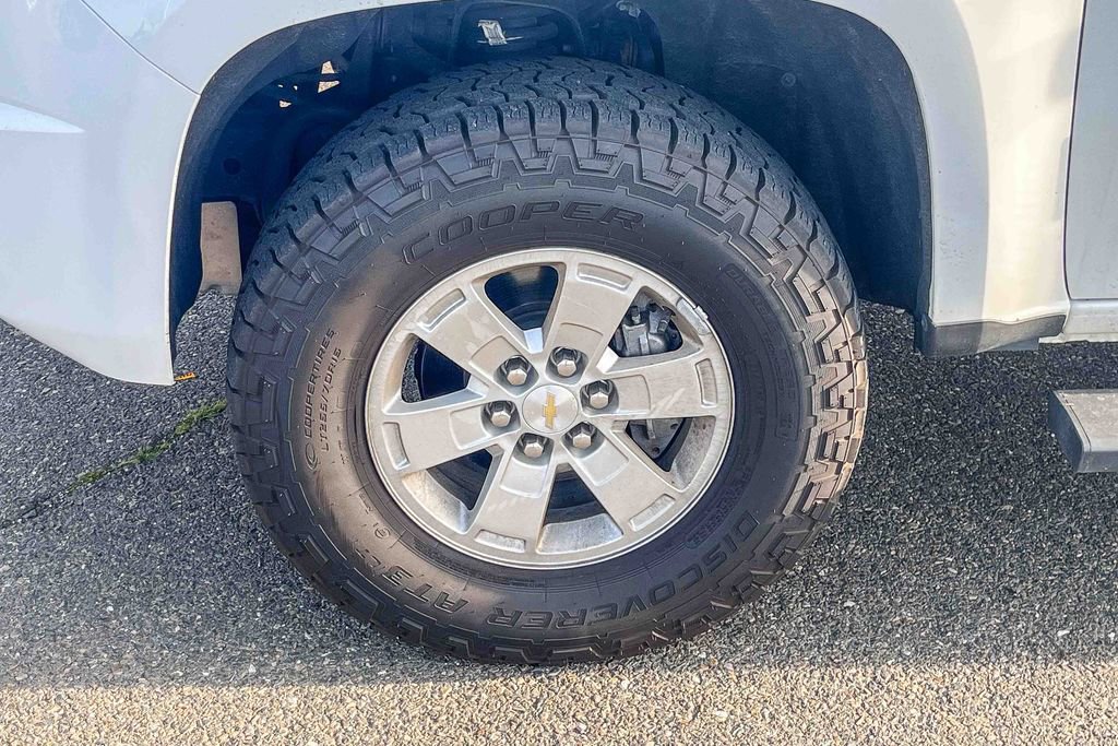 Used 2018 Chevrolet Colorado LT w/ LT Convenience Package image 7