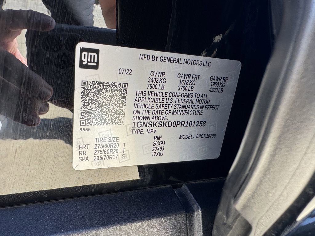Used 2023 Chevrolet Tahoe Premier AWD/4WD image 33
