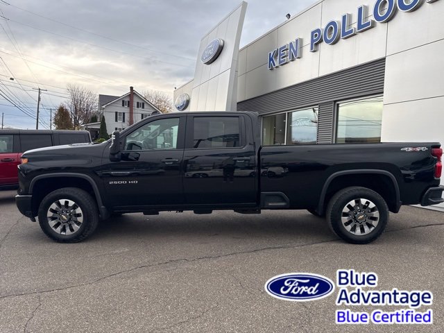 Used 2024 Chevrolet Silverado 2500 Custom w/ Custom Value Package image 9