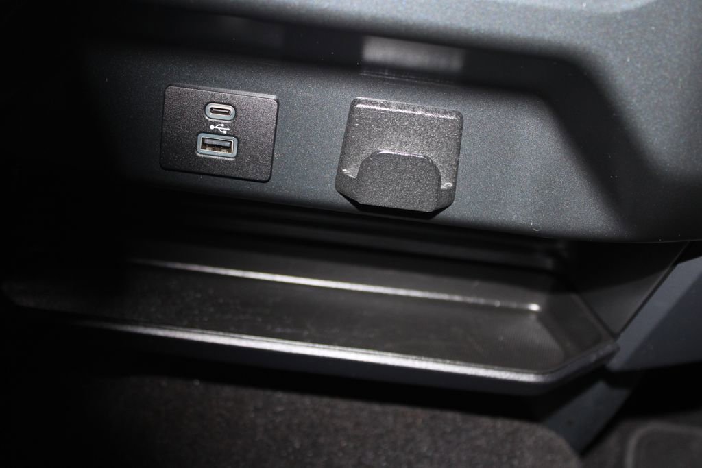 Used 2022 Ford F150 XLT image 42