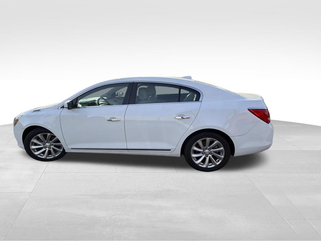 Used 2015 Buick LaCrosse Leather image 5