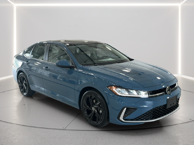 New 2027 Volkswagen Jetta SE FWD image 8