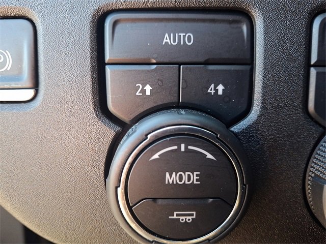 Used 2023 Chevrolet Silverado 1500 LT image 23