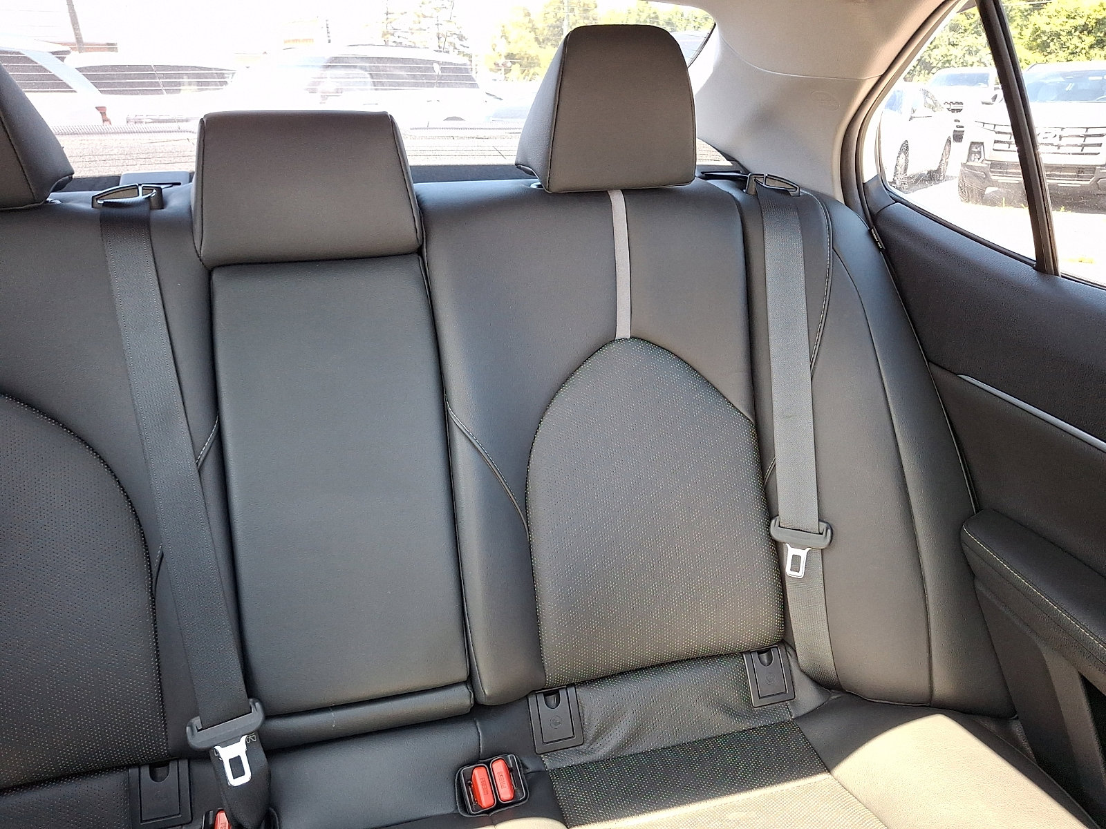 Used 2019 Toyota Camry XSE FWD image 20