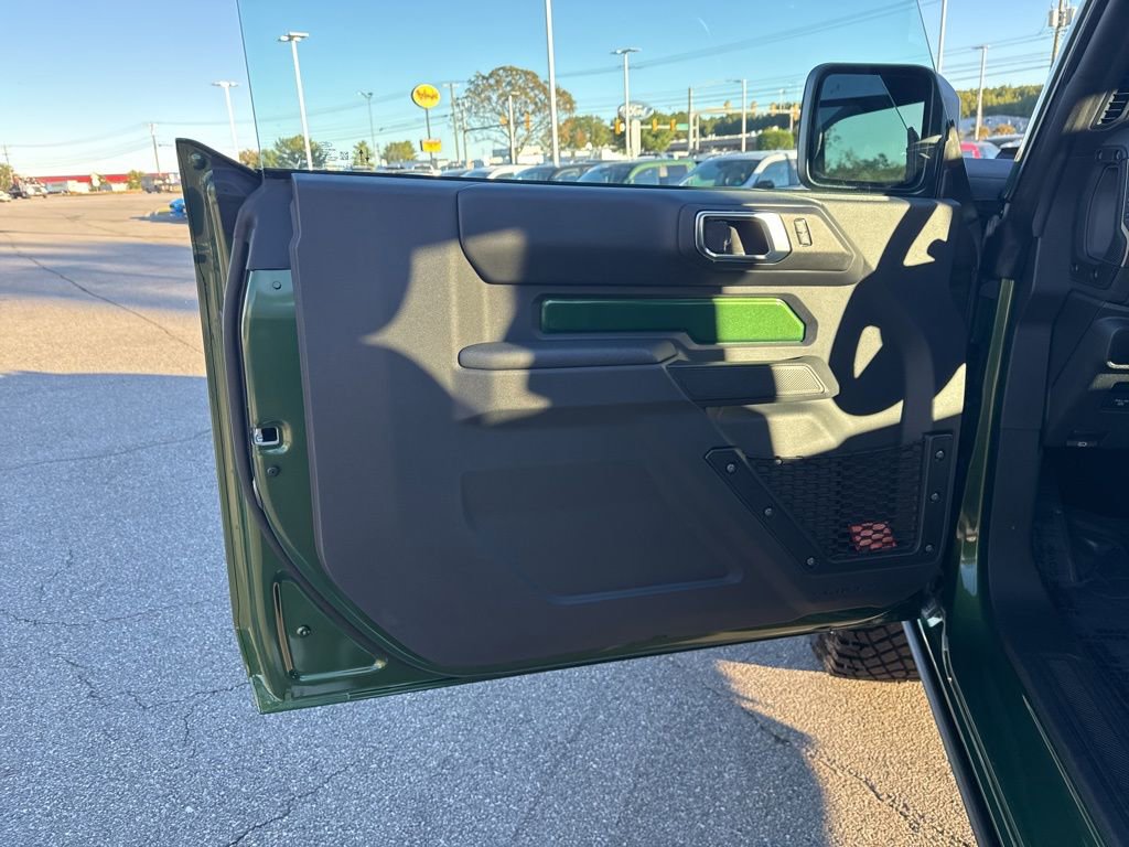 New 2025 Ford Bronco Badlands image 12