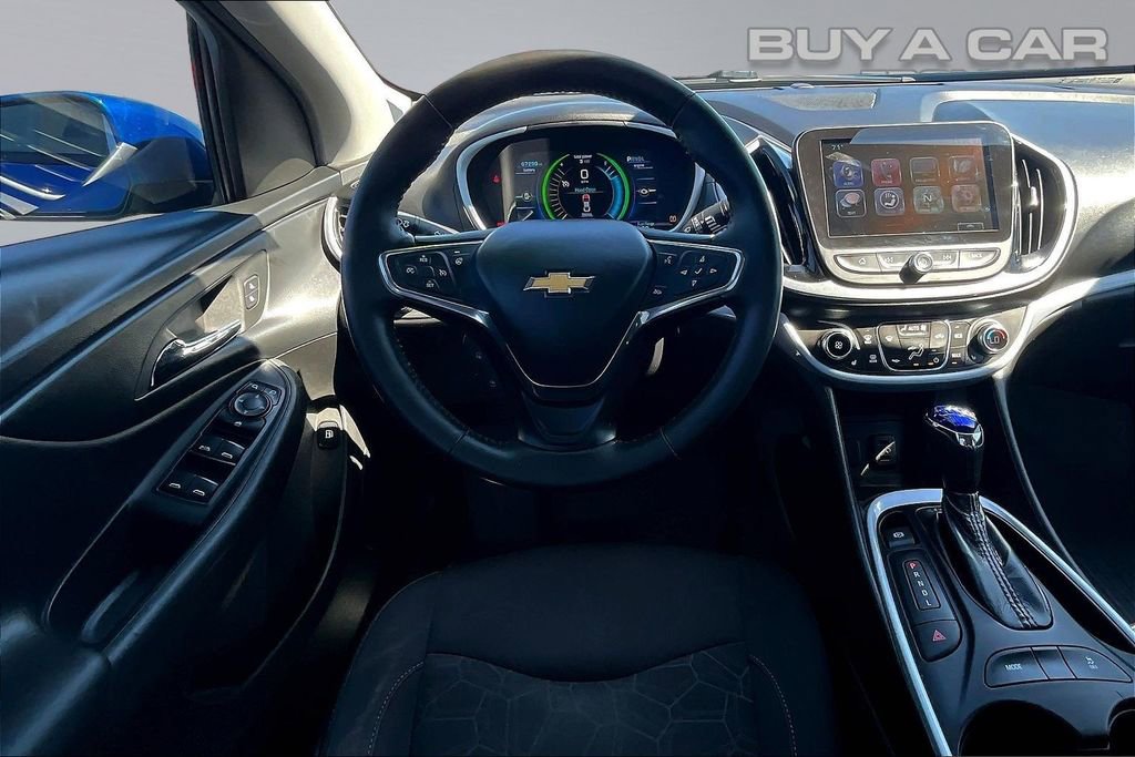 Used 2017 Chevrolet Volt LT w/ Comfort Package image 5