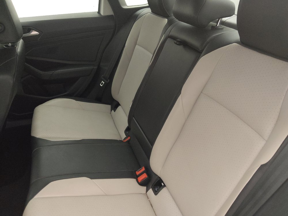 Used 2019 Volkswagen Jetta R-Line w/ R-Line Cold Weather Package FWD image 18