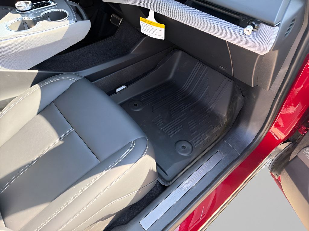 New 2027 Cadillac Optiq Sport w/ LPO, Floor Liner Package AWD/4WD image 38