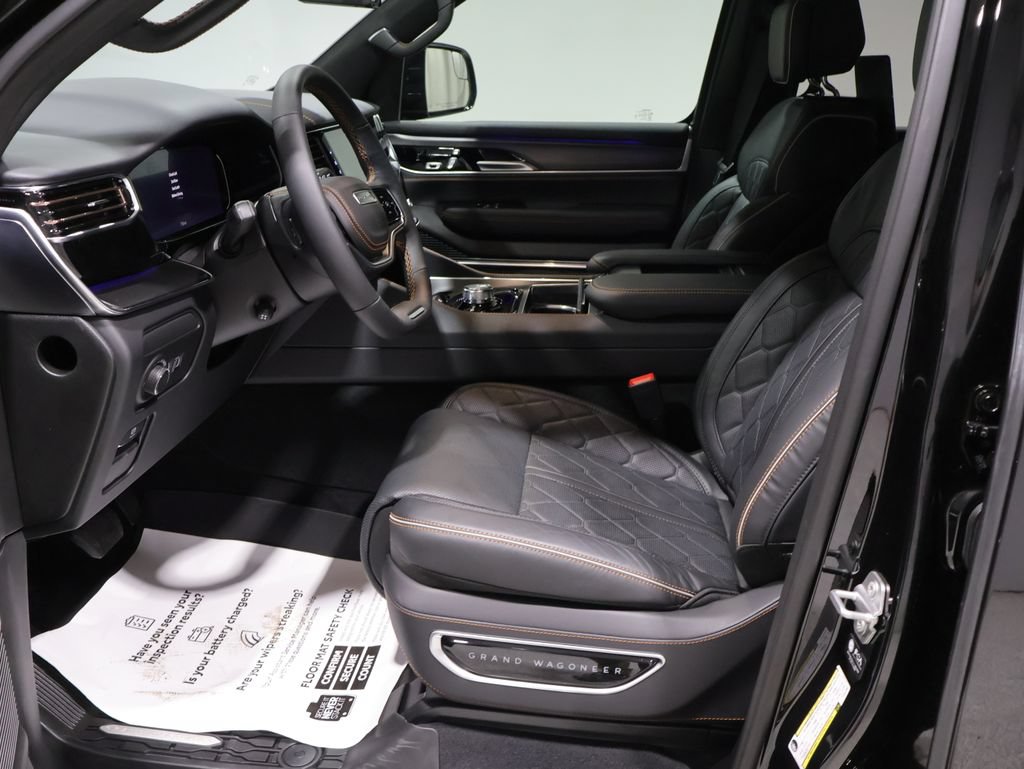 New 2026 Jeep Grand Wagoneer L Summit AWD/4WD image 10