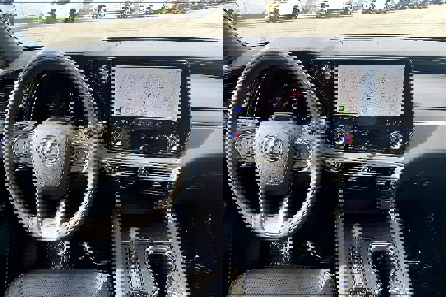 Used 2025 Lexus RX 350 Premium Plus image 16