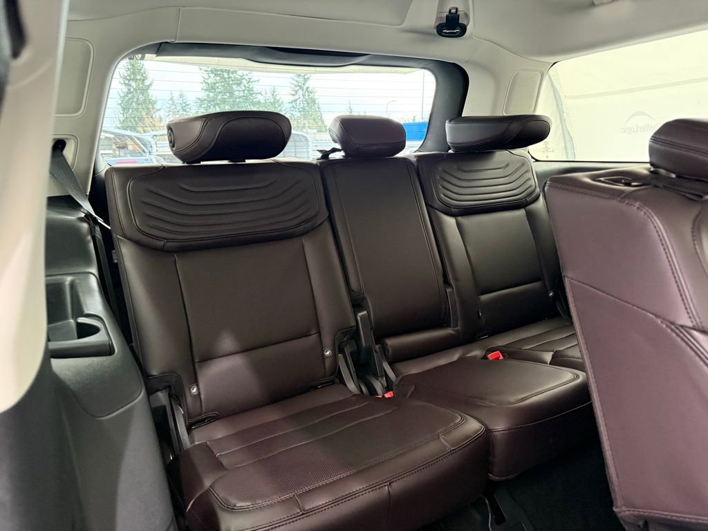 New 2025 Ford Expedition Platinum w/ Platinum Ultimate Package image 32