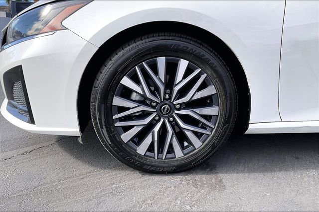 Certified 2023 Nissan Altima 2.5 SV image 8