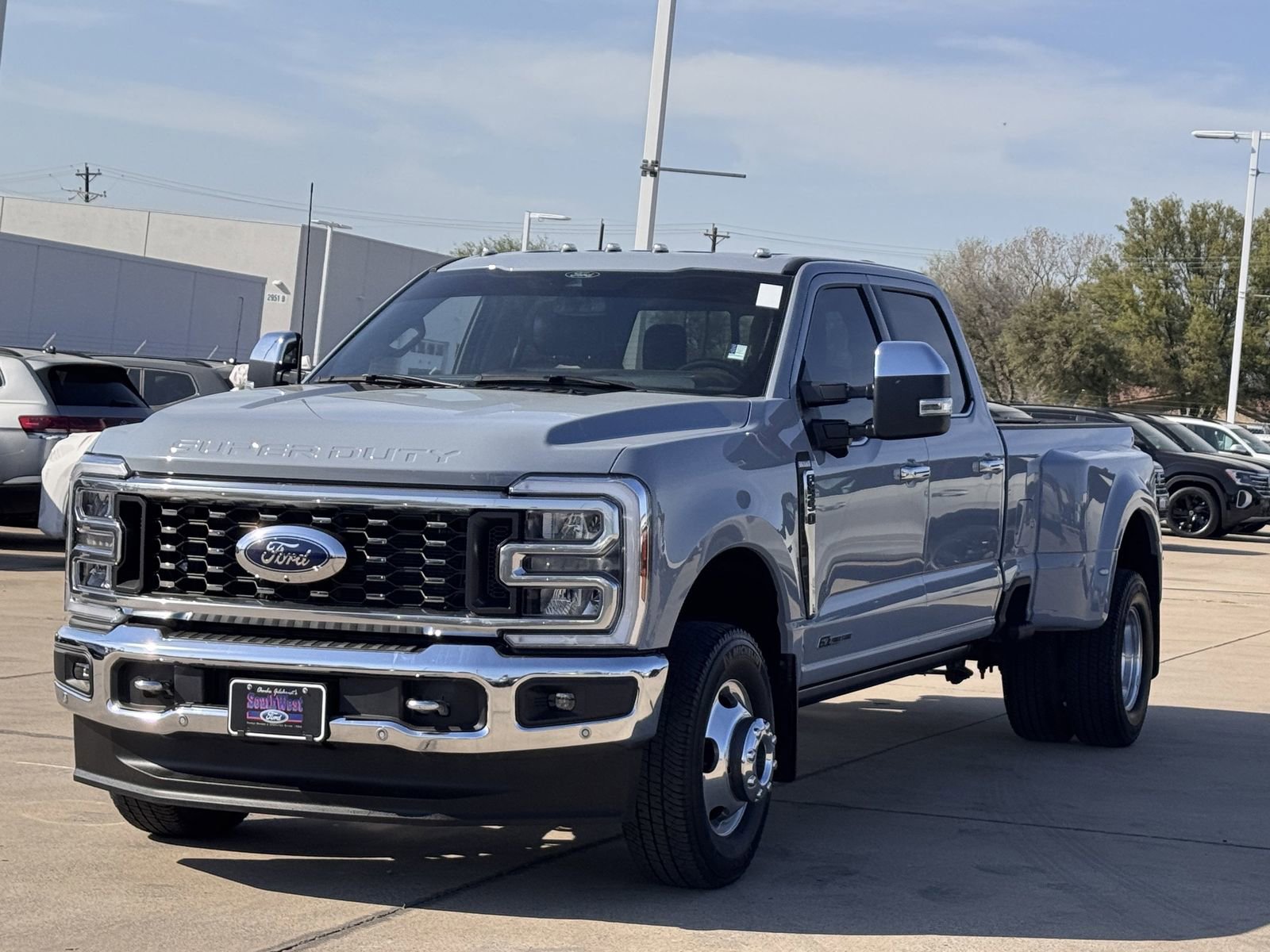 Used 2024 Ford F350 King Ranch w/ Chrome Package image 8