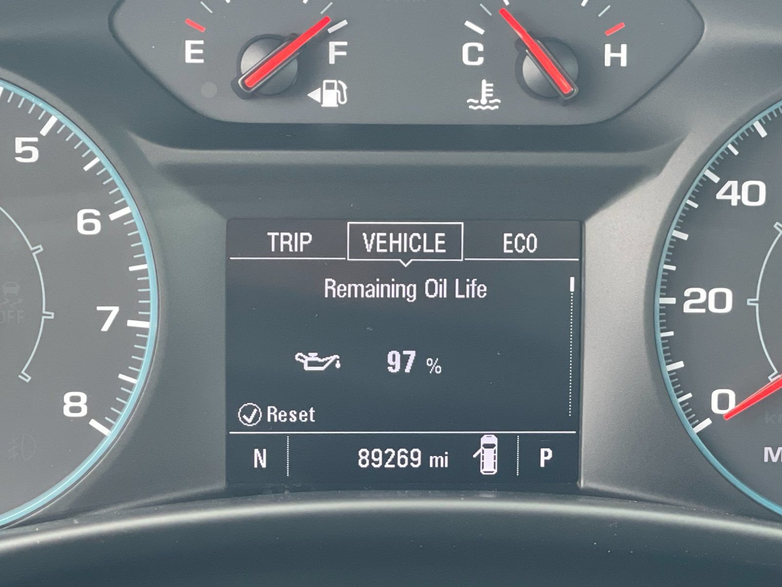 Used 2022 Chevrolet Equinox LS AWD/4WD image 29