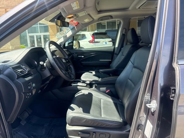 Certified 2022 Honda Pilot Touring image 8