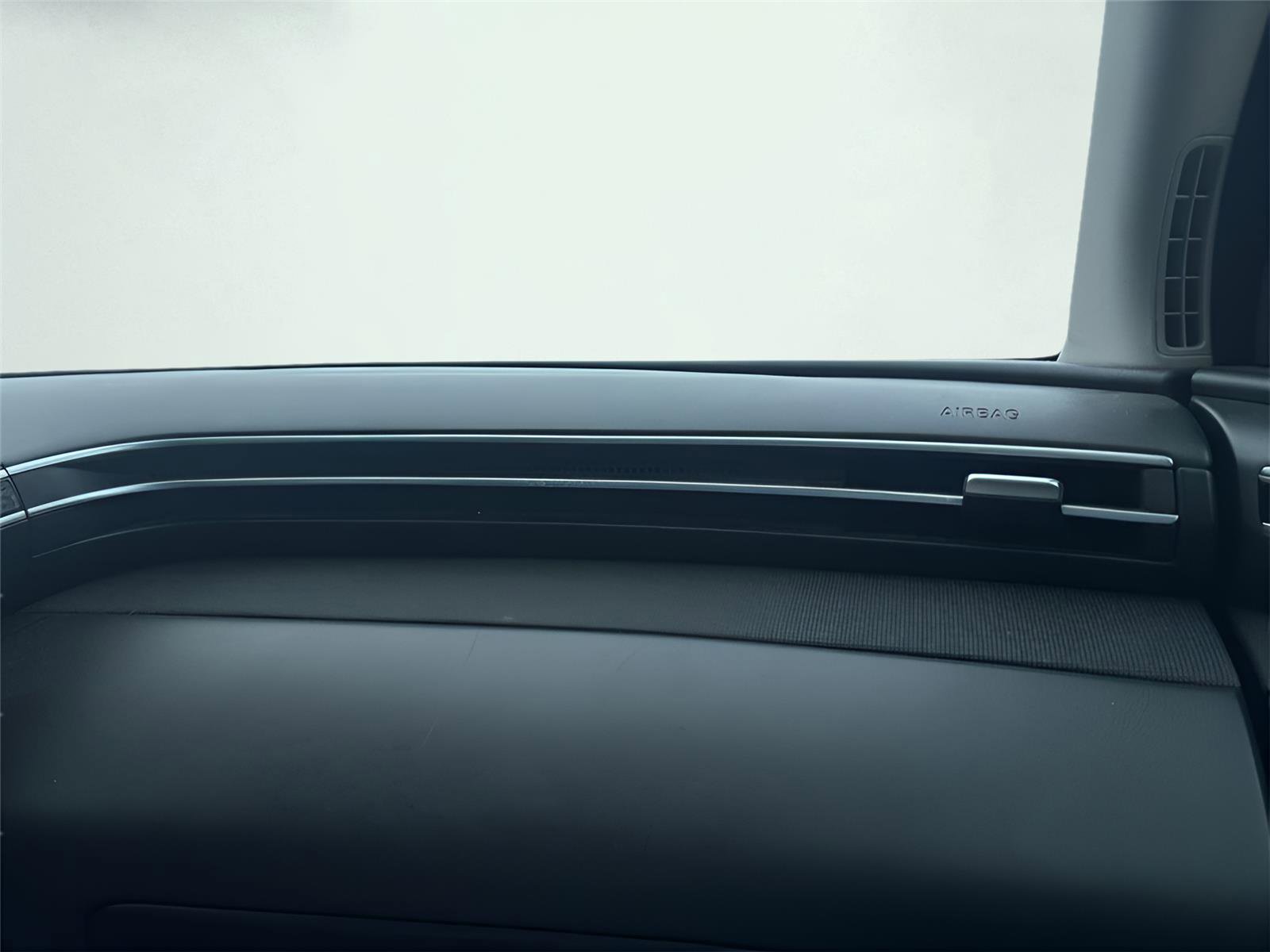 Used 2024 Hyundai Tucson Limited image 17