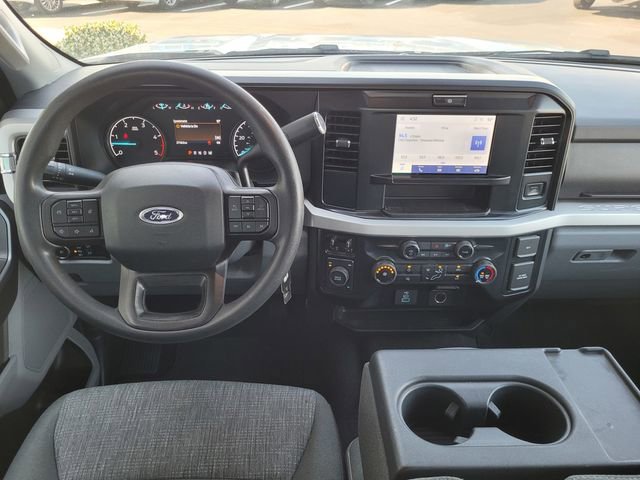 Used 2025 Ford F250 XLT AWD/4WD image 7