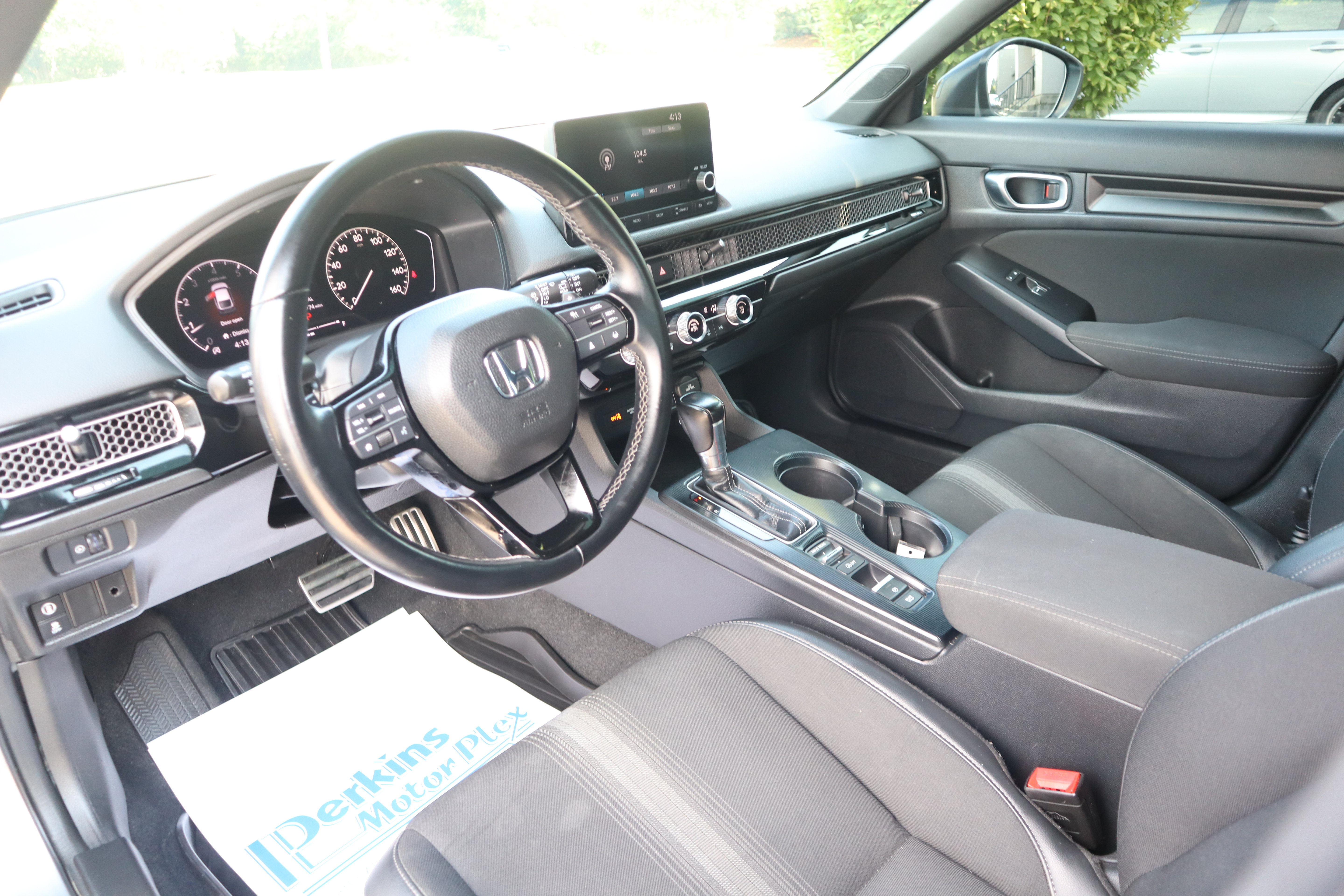 Used 2022 Honda Civic Sport image 22