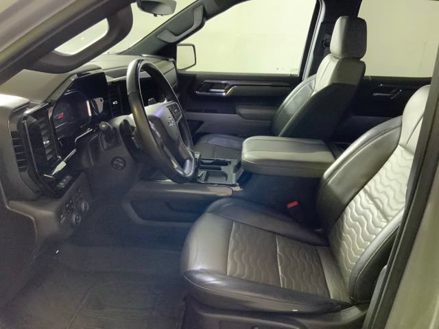 Used 2024 Chevrolet Silverado 1500 ZR2 w/ Technology Package AWD/4WD image 15