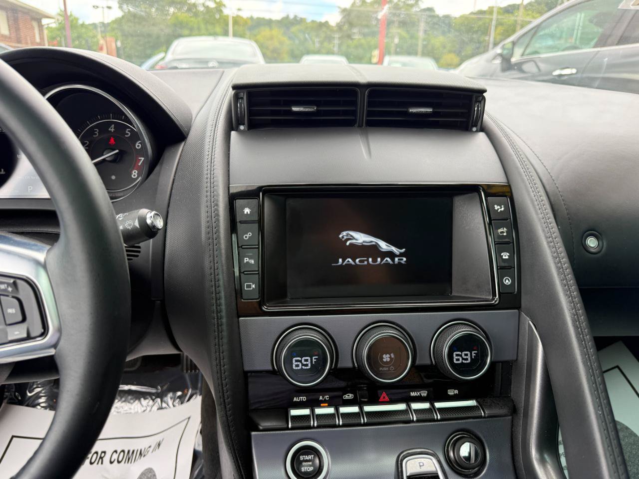 Used 2018 Jaguar F-TYPE Coupe RWD image 25