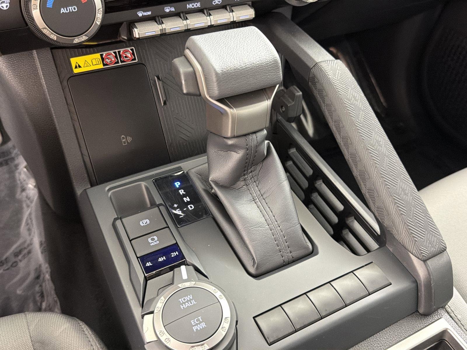 Used 2025 Toyota Tacoma SR5 image 15