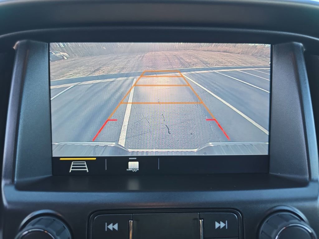 Used 2022 Chevrolet Colorado Z71 w/ Safety Package image 23