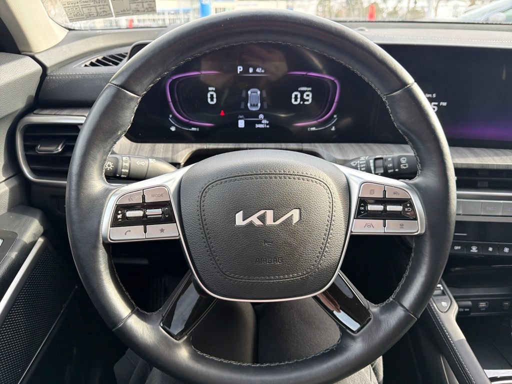 Certified 2024 Kia Telluride EX image 13