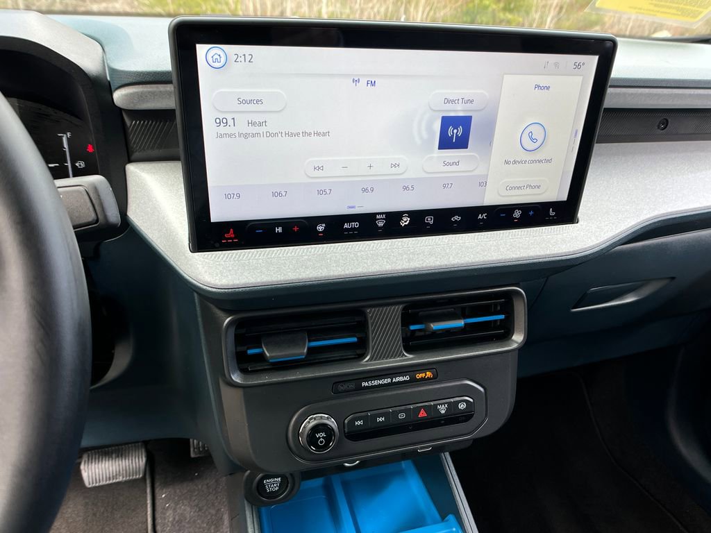 Used 2025 Ford Maverick XLT w/ XLT Luxury Package image 16