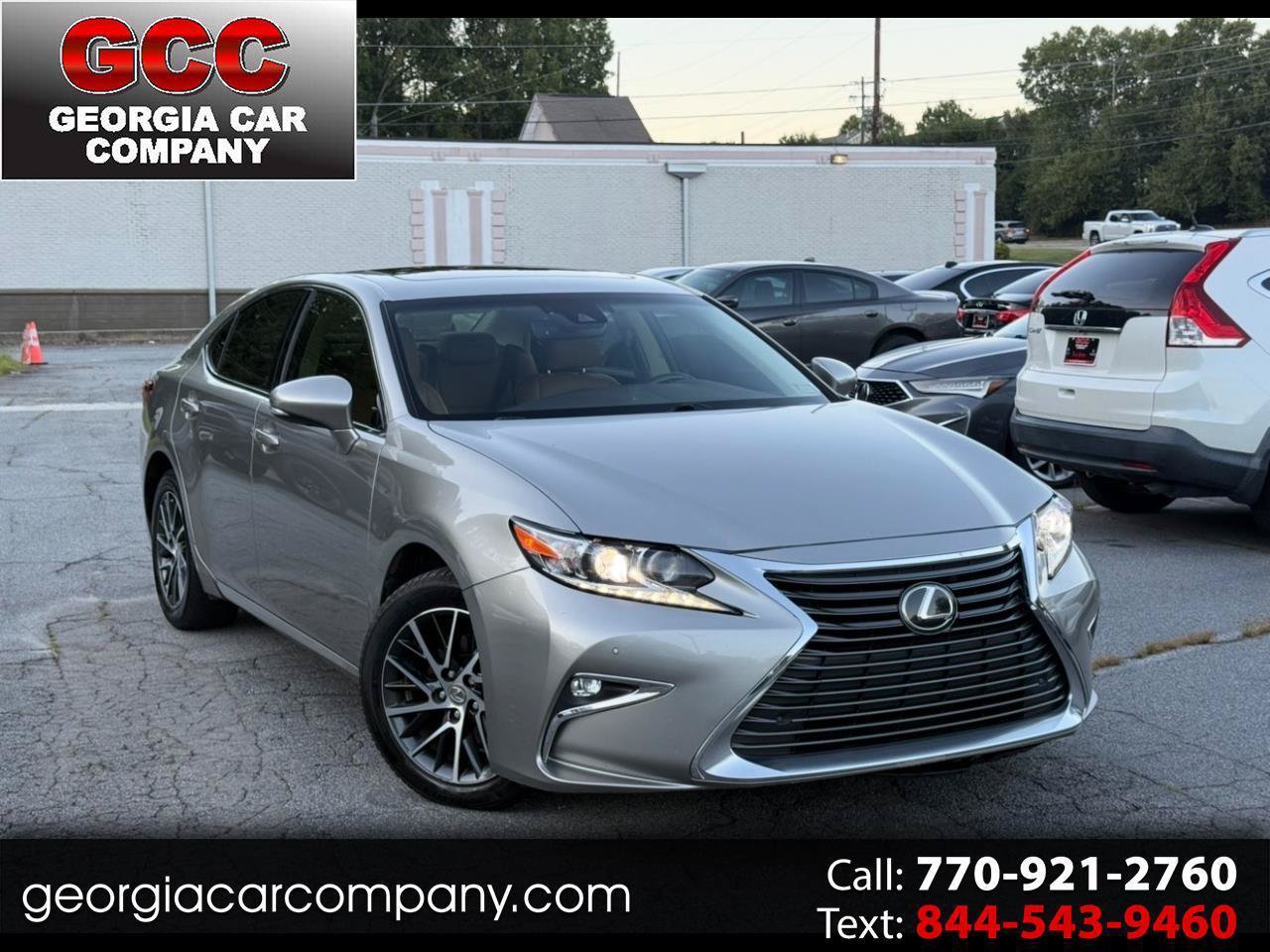 Used 2017 Lexus ES 350 w/ Luxury Package FWD image 1