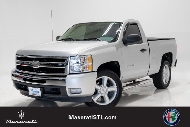 Used 2011 Chevrolet Silverado 1500 W/T w/ LS Package RWD image 1