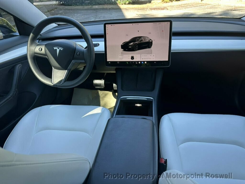 Used 2023 Tesla Model 3 Standard Range RWD image 23
