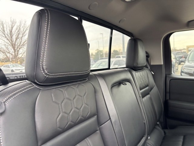 Used 2022 Nissan Frontier SV w/ SV Premium Package image 27