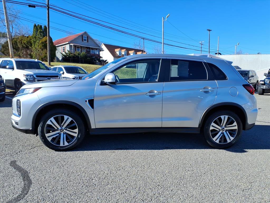 Used 2024 Mitsubishi Outlander Sport S 2.0 AWC image 3