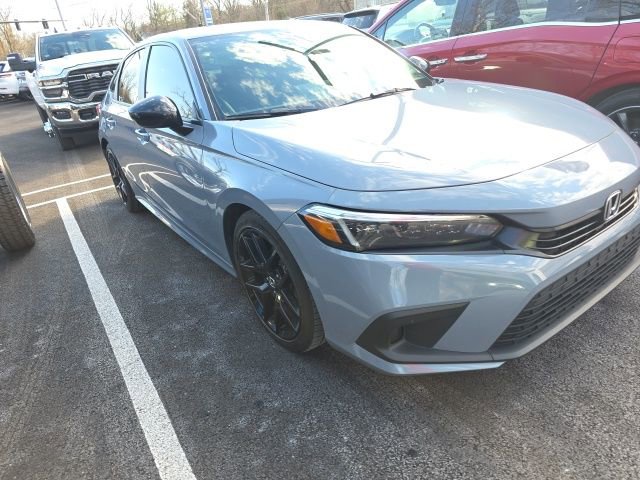 Used 2024 Honda Civic Sport image 3