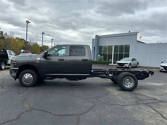 New 2026 RAM 3500 Tradesman image 4
