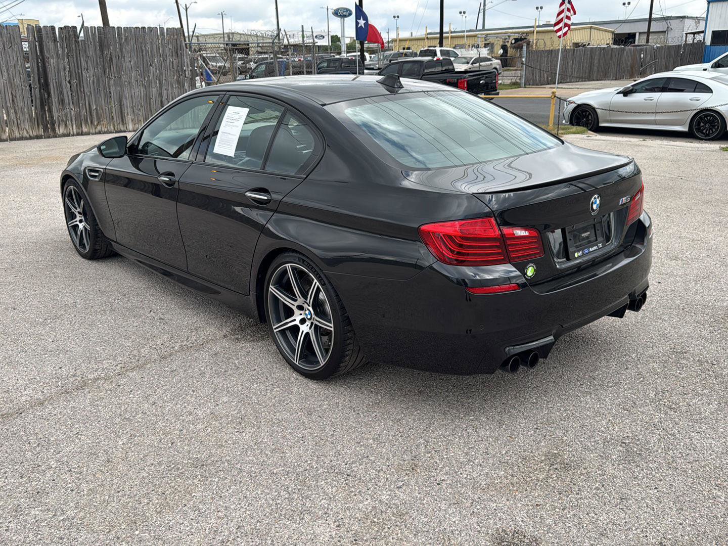 Used 2016 BMW M5 image 5