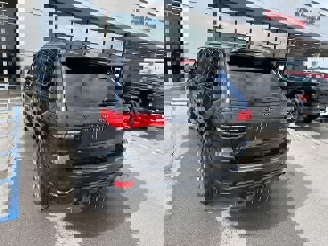 Used 2016 Jeep Grand Cherokee Limited 75th Anniversary image 15