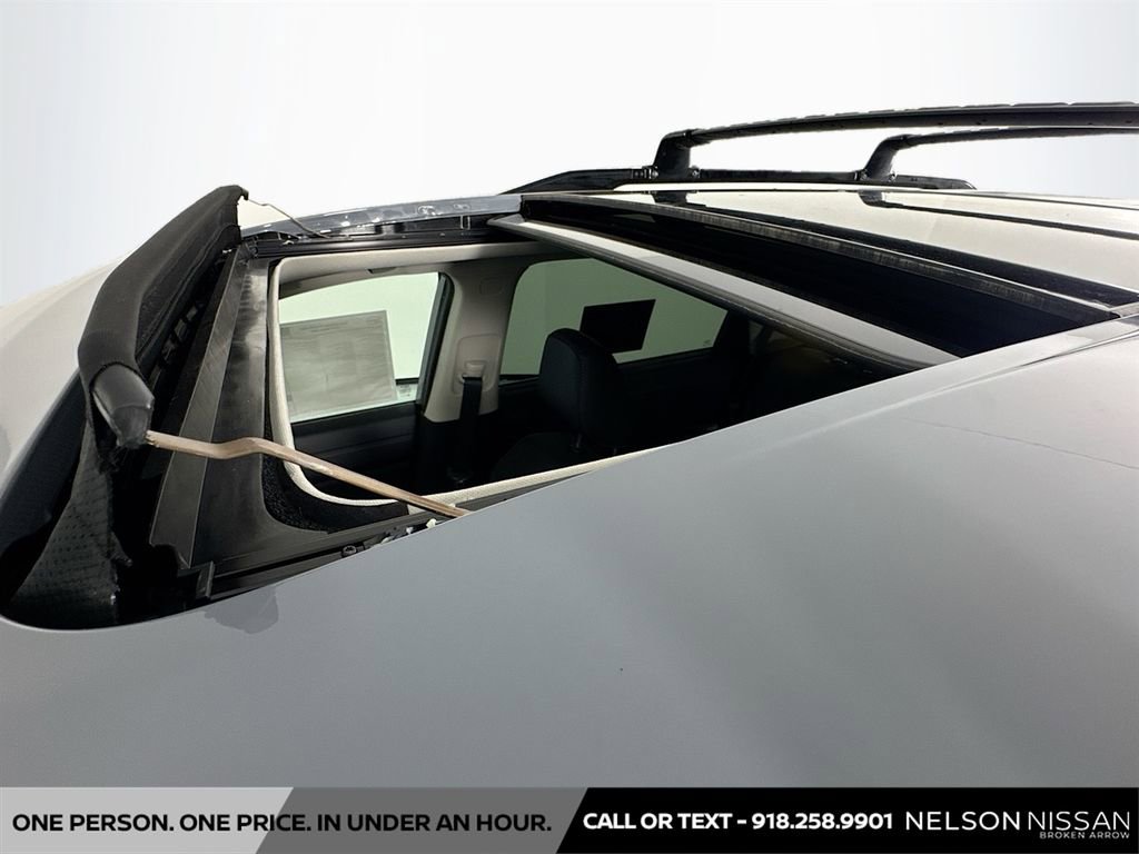 New 2026 Nissan Pathfinder Platinum image 22